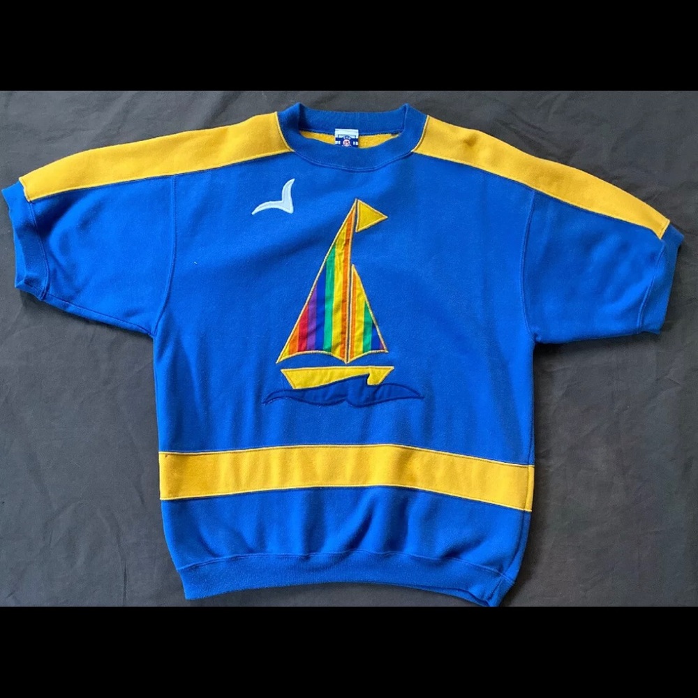 Vintage Rare Pro Sport Short Sleeve Sweatshirt.